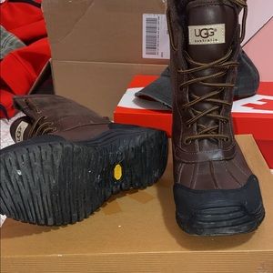 Ugg snow boots unisex